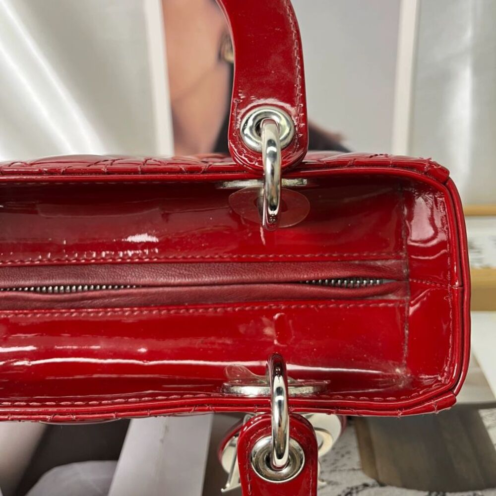 Dior Women Pre-Loved Bag Very Good Condition - Picture 8 of 9